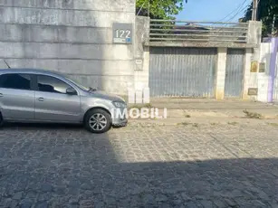 Casa ampla com 3 quartos no Farol