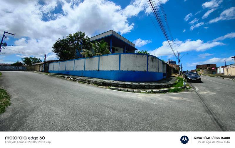 Casa com 4 quartos à venda no Antares